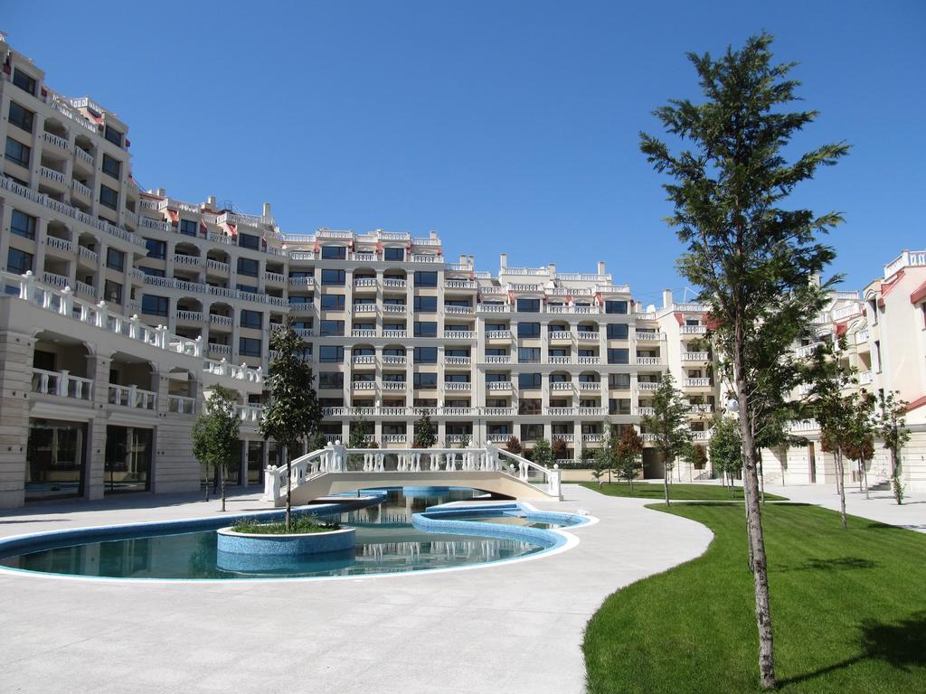 South Bay Apartment Varna